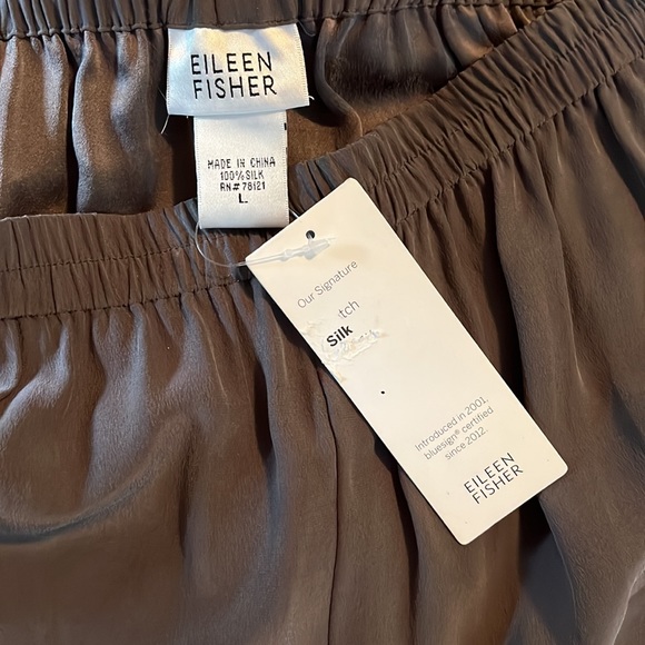 EILEEN FISHER Size Large Classics 100% SILK Pull-On Elastic Waist Flatfront NEW - Picture 9 of 15
